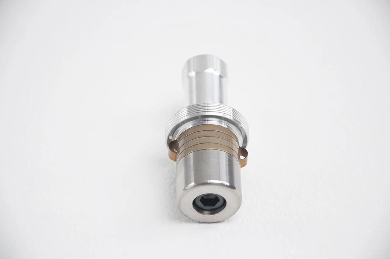 28kHz 600Watt F30-SA-1 - Image 2