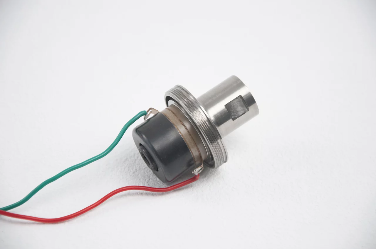35kHz 1200watt Vibrating-Screen Transducer - Image 6